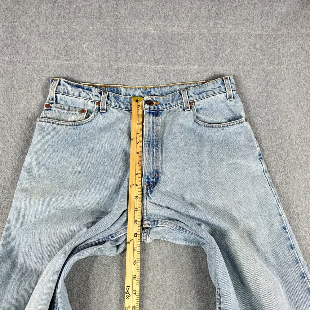 Vintage Levis 560 Men's‎ 36x31 Loose Fit Taper Light Wash Blue Denim Jeans